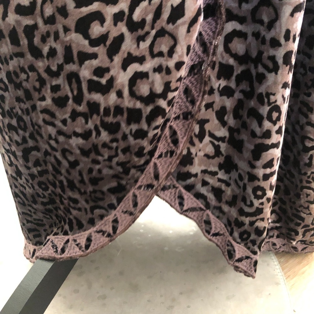 JOHNNY WAS Deep V-Neck Elegant Ombre Leopard Silk Velvet‎ Wrap Midi Dress M $330 - Picture 4 of 16